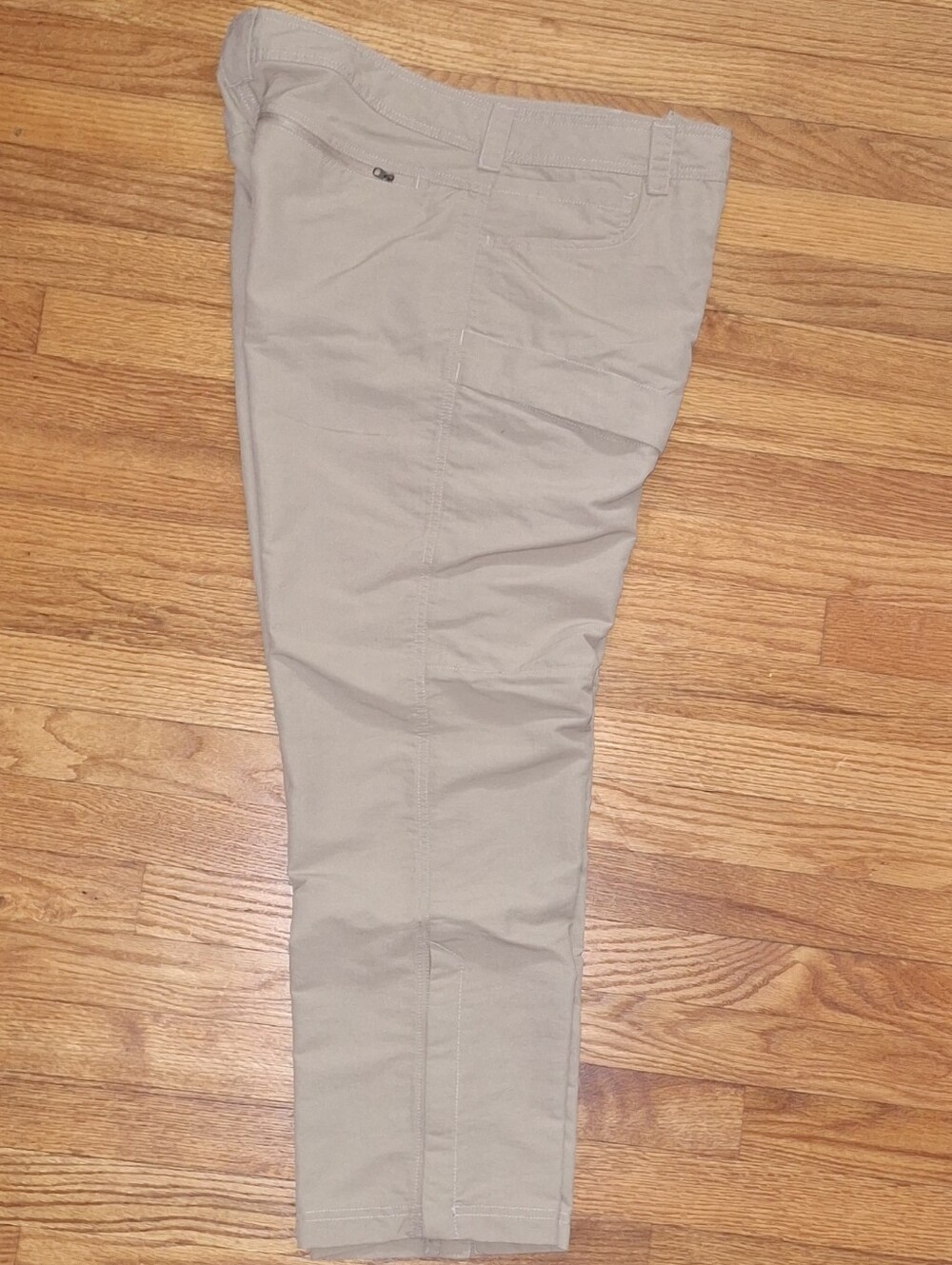 The North Face Men's Cargo Pants in Khaki, Size 34/30
